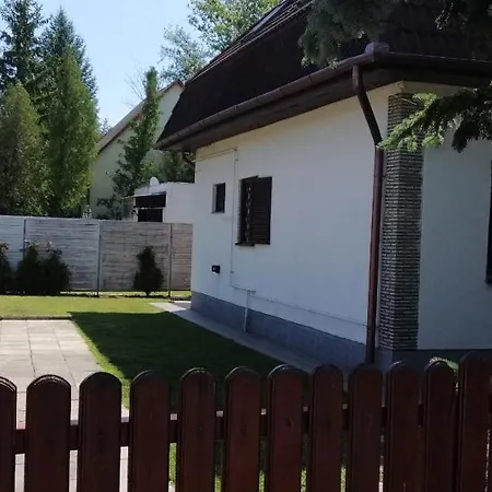 Apartament Fecske *